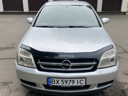 Опель Вектра 2004 в Хмельницком на Automoto.ua Серый Опель Вектра, объемом двигателя 2 л и пробегом 330 тыс. км за 3600 $, фото 1 на Automoto.ua