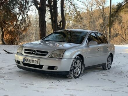 Серый Опель Вектра, объемом двигателя 3.2 л и пробегом 281 тыс. км за 5000 $, фото 1 на Automoto.ua