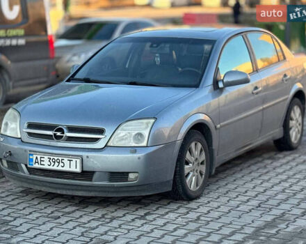 Серый Опель Вектра, объемом двигателя 3.18 л и пробегом 353 тыс. км за 1950 $, фото 1 на Automoto.ua