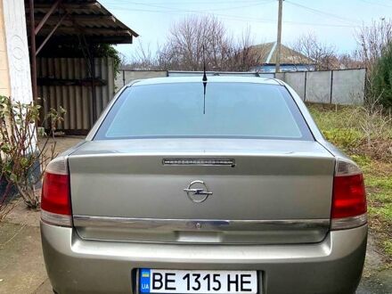 Опель Вектра 2004 в Первомайск на Automoto.ua Серый Опель Вектра, объемом двигателя 2.2 л и пробегом 330 тыс. км за 3800 $, фото 1 на Automoto.ua