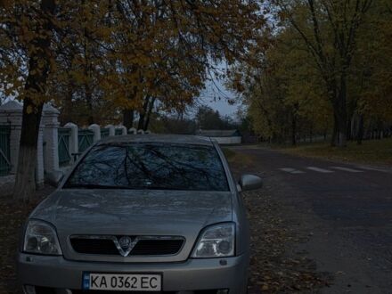 Серый Опель Вектра, объемом двигателя 1.9 л и пробегом 280 тыс. км за 4100 $, фото 1 на Automoto.ua