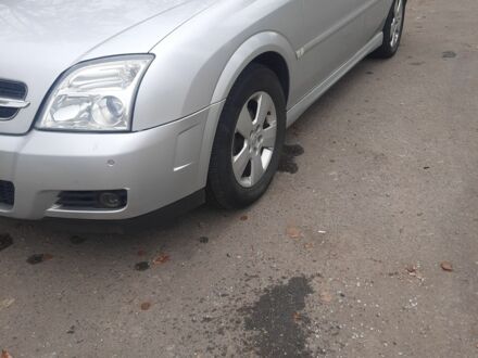 Серый Опель Вектра, объемом двигателя 2 л и пробегом 3 тыс. км за 5000 $, фото 1 на Automoto.ua