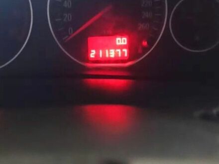 Сірий Опель Вектра, об'ємом двигуна 2.2 л та пробігом 211 тис. км за 4500 $, фото 1 на Automoto.ua