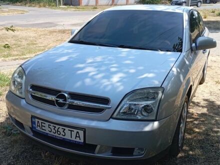 Опель Вектра 2004 в Кривом Роге на Automoto.ua Серый Опель Вектра, объемом двигателя 2.2 л и пробегом 213 тыс. км за 5000 $, фото 1 на Automoto.ua