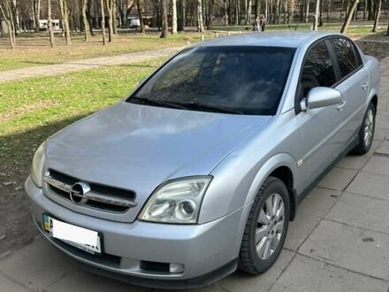 Серый Опель Вектра, объемом двигателя 2.2 л и пробегом 275 тыс. км за 4000 $, фото 1 на Automoto.ua