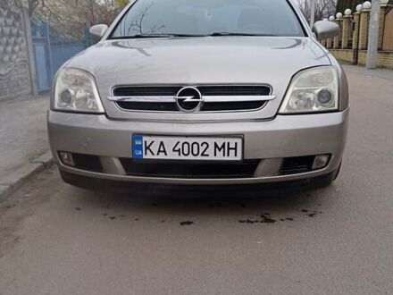 Серый Опель Вектра, объемом двигателя 2.2 л и пробегом 229 тыс. км за 4200 $, фото 1 на Automoto.ua