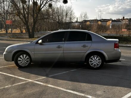 Сірий Опель Вектра, об'ємом двигуна 2.2 л та пробігом 267 тис. км за 4200 $, фото 1 на Automoto.ua