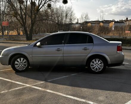 Серый Опель Вектра, объемом двигателя 2.2 л и пробегом 267 тыс. км за 4200 $, фото 1 на Automoto.ua