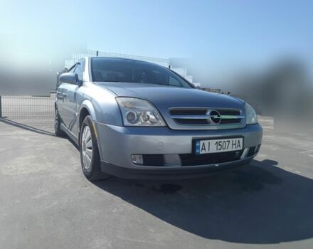 Серый Опель Вектра, объемом двигателя 2.2 л и пробегом 178 тыс. км за 5000 $, фото 1 на Automoto.ua