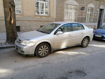 Опель Вектра 2004 у Львові на Automoto.ua Сірий Опель Вектра, об'ємом двигуна 2.2 л та пробігом 212 тис. км за 3900 $, фото 1 на Automoto.ua
