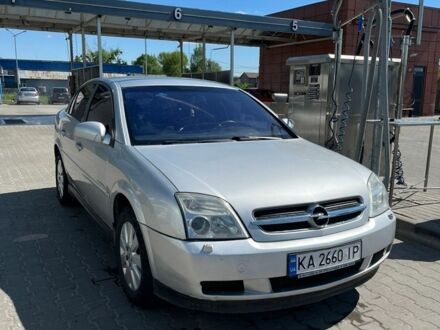 Сірий Опель Вектра, об'ємом двигуна 2.2 л та пробігом 300 тис. км за 3500 $, фото 1 на Automoto.ua
