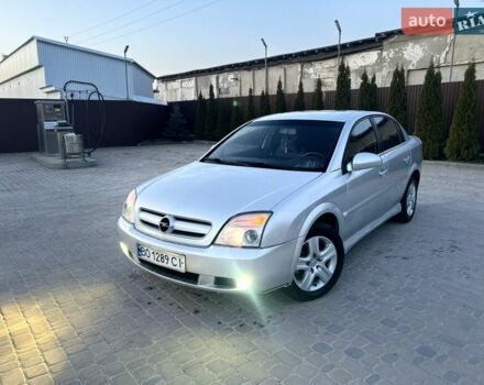 Серый Опель Вектра, объемом двигателя 2.2 л и пробегом 400 тыс. км за 2900 $, фото 1 на Automoto.ua