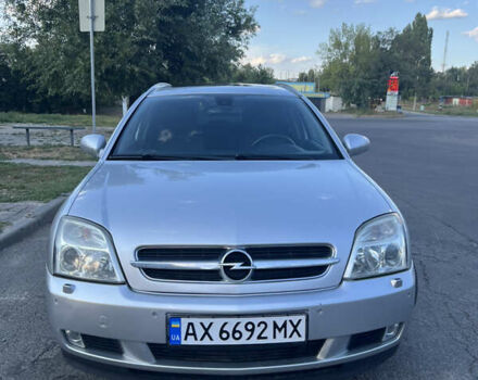 Сірий Опель Вектра, об'ємом двигуна 3 л та пробігом 304 тис. км за 3999 $, фото 1 на Automoto.ua