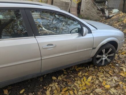 Опель Вектра 2004 у Краматорске на Automoto.ua Сірий Опель Вектра, об'ємом двигуна 1.9 л та пробігом 350 тис. км за 2650 $, фото 1 на Automoto.ua