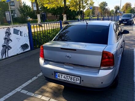 Опель Вектра 2004 у Долине на Automoto.ua Сірий Опель Вектра, об'ємом двигуна 1.6 л та пробігом 411 тис. км за 3250 $, фото 1 на Automoto.ua
