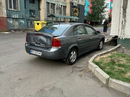 Сірий Опель Вектра, об'ємом двигуна 1.8 л та пробігом 271 тис. км за 2200 $, фото 1 на Automoto.ua