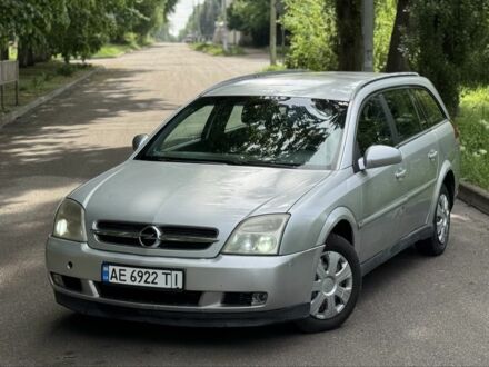 Сірий Опель Вектра, об'ємом двигуна 2.2 л та пробігом 287 тис. км за 2150 $, фото 1 на Automoto.ua