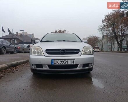 Сірий Опель Вектра, об'ємом двигуна 1.9 л та пробігом 338 тис. км за 4750 $, фото 1 на Automoto.ua