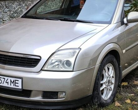 Серый Опель Вектра, объемом двигателя 2.2 л и пробегом 270 тыс. км за 3600 $, фото 1 на Automoto.ua