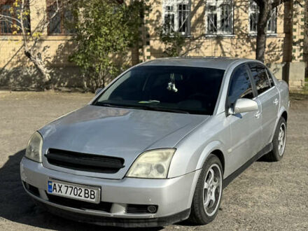 Серый Опель Вектра, объемом двигателя 2.2 л и пробегом 304 тыс. км за 3500 $, фото 1 на Automoto.ua