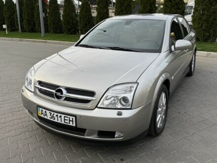 Серый Опель Вектра, объемом двигателя 2.2 л и пробегом 156 тыс. км за 5599 $, фото 1 на Automoto.ua