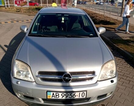 Серый Опель Вектра, объемом двигателя 3.2 л и пробегом 200 тыс. км за 3300 $, фото 1 на Automoto.ua