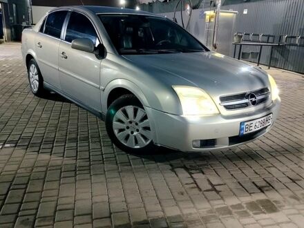 Серый Опель Вектра, объемом двигателя 2.2 л и пробегом 300 тыс. км за 3800 $, фото 1 на Automoto.ua