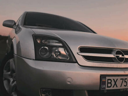 Серый Опель Вектра, объемом двигателя 2.2 л и пробегом 427 тыс. км за 6300 $, фото 1 на Automoto.ua