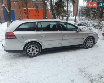 Серый Опель Вектра, объемом двигателя 1.9 л и пробегом 400 тыс. км за 1899 $, фото 1 на Automoto.ua