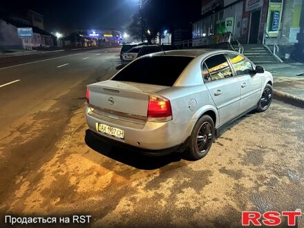 Серый Опель Вектра, объемом двигателя 1.6 л и пробегом 300 тыс. км за 4300 $, фото 1 на Automoto.ua