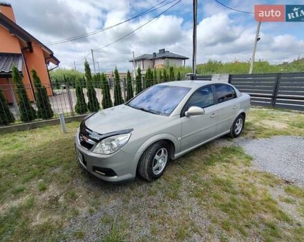 Сірий Опель Вектра, об'ємом двигуна 2.2 л та пробігом 160 тис. км за 5800 $, фото 1 на Automoto.ua