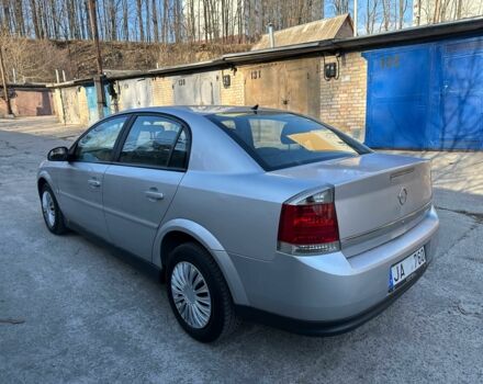 Серый Опель Вектра, объемом двигателя 2.2 л и пробегом 350 тыс. км за 1800 $, фото 1 на Automoto.ua