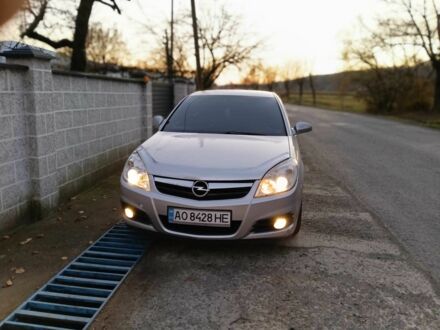 Серый Опель Вектра, объемом двигателя 1.9 л и пробегом 315 тыс. км за 4200 $, фото 1 на Automoto.ua