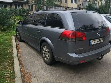 Сірий Опель Вектра, об'ємом двигуна 2.2 л та пробігом 225 тис. км за 4100 $, фото 1 на Automoto.ua
