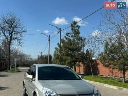 Серый Опель Вектра, объемом двигателя 2.2 л и пробегом 157 тыс. км за 5300 $, фото 1 на Automoto.ua