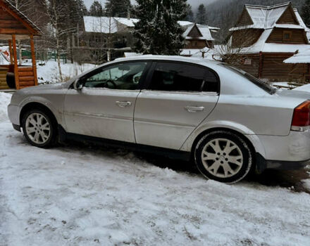 Серый Опель Вектра, объемом двигателя 2.2 л и пробегом 295 тыс. км за 4200 $, фото 1 на Automoto.ua