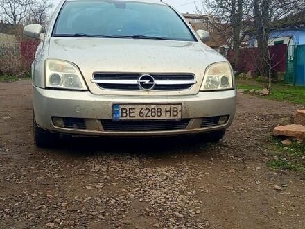 Серый Опель Вектра, объемом двигателя 2.2 л и пробегом 250 тыс. км за 3800 $, фото 1 на Automoto.ua