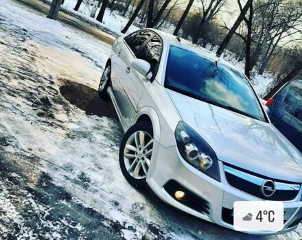 Сірий Опель Вектра, об'ємом двигуна 2.2 л та пробігом 200 тис. км за 5300 $, фото 1 на Automoto.ua