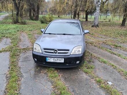 Серый Опель Вектра, объемом двигателя 2.2 л и пробегом 300 тыс. км за 2650 $, фото 1 на Automoto.ua