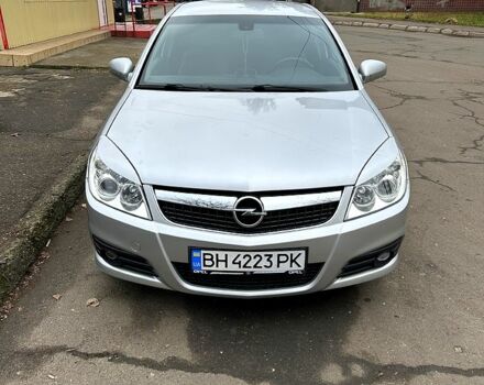 Серый Опель Вектра, объемом двигателя 2.2 л и пробегом 300 тыс. км за 6000 $, фото 1 на Automoto.ua