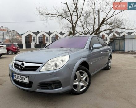 Серый Опель Вектра, объемом двигателя 1.8 л и пробегом 225 тыс. км за 5500 $, фото 1 на Automoto.ua