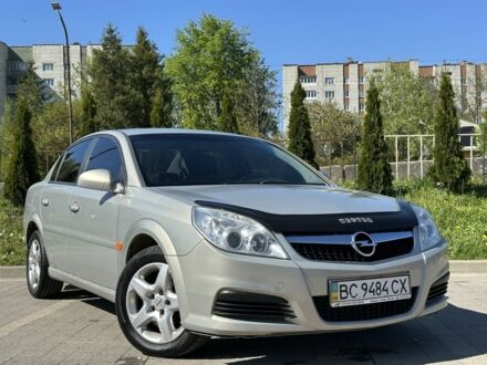 Опель Вектра 2006 у Дрогобичі на Automoto.ua Сірий Опель Вектра, об'ємом двигуна 0 л та пробігом 206 тис. км за 3900 $, фото 1 на Automoto.ua