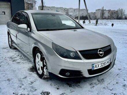 Серый Опель Вектра, объемом двигателя 2.79 л и пробегом 298 тыс. км за 5000 $, фото 1 на Automoto.ua