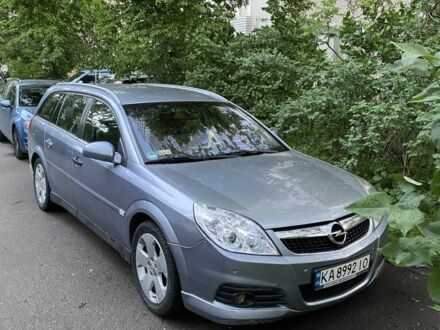 Опель Вектра 2006 в Киеве на Automoto.ua Серый Опель Вектра, объемом двигателя 1.9 л и пробегом 323 тыс. км за 5800 $, фото 1 на Automoto.ua