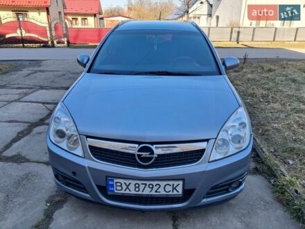 Серый Опель Вектра, объемом двигателя 1.91 л и пробегом 385 тыс. км за 3950 $, фото 1 на Automoto.ua