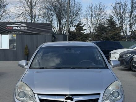 Сірий Опель Вектра, об'ємом двигуна 2.2 л та пробігом 192 тис. км за 4799 $, фото 1 на Automoto.ua