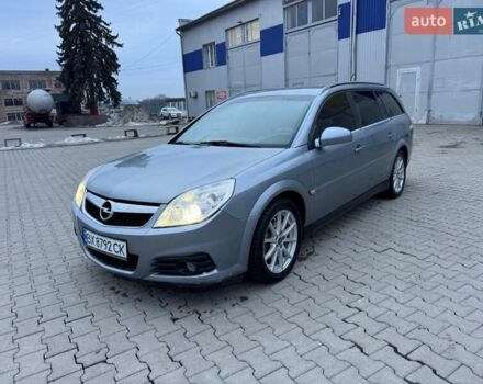 Серый Опель Вектра, объемом двигателя 1.9 л и пробегом 385 тыс. км за 4200 $, фото 1 на Automoto.ua