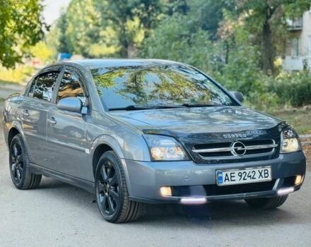 Сірий Опель Вектра, об'ємом двигуна 2.2 л та пробігом 250 тис. км за 4800 $, фото 1 на Automoto.ua