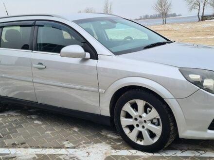 Серый Опель Вектра, объемом двигателя 3 л и пробегом 326 тыс. км за 4500 $, фото 1 на Automoto.ua