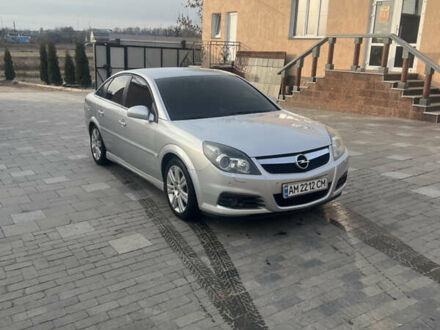 Опель Вектра 2006 у Коростышеве на Automoto.ua Сірий Опель Вектра, об'ємом двигуна 1.91 л та пробігом 252 тис. км за 5400 $, фото 1 на Automoto.ua